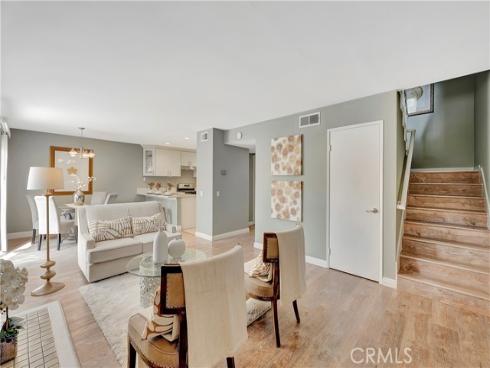 17  Oxford  28 , Irvine, CA