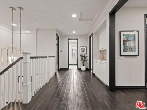 55 Suede , Irvine, CA