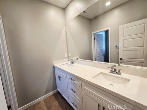 132  Modjeska  , Irvine, CA