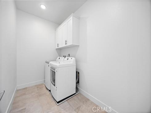 319  Novel  , Irvine, CA