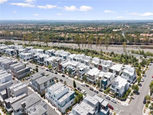 319  Novel  , Irvine, CA