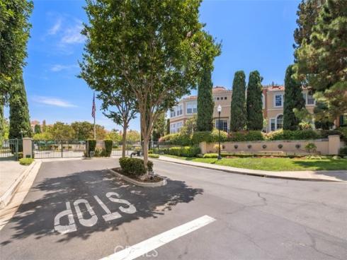 10  Palmieri Aisle  , Irvine, CA