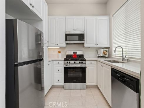 10  Palmieri Aisle  , Irvine, CA