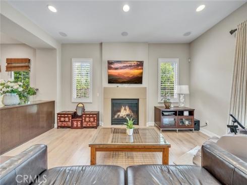 17 Lowland , Irvine, CA