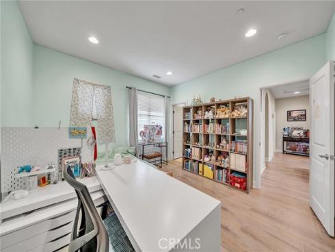 17 Lowland , Irvine, CA