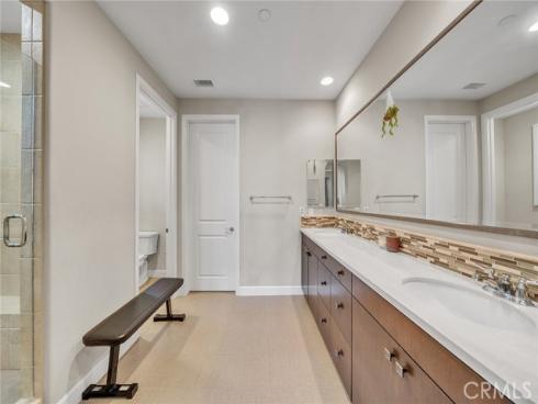 17 Lowland , Irvine, CA