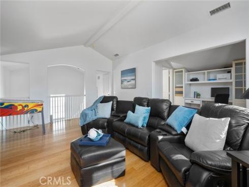 40  Waterspout  , Irvine, CA