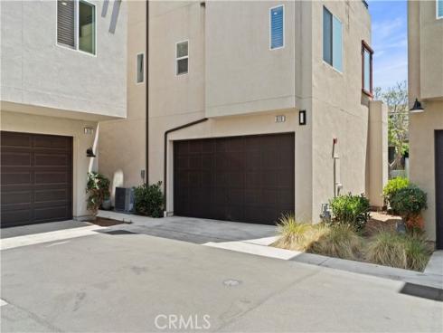 610 Cultivate , Irvine, CA