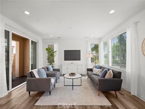 610 Cultivate , Irvine, CA