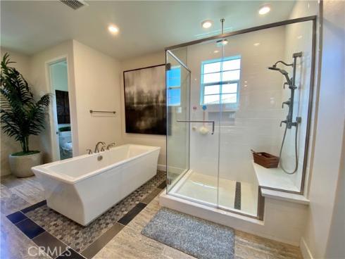 94  Swift  , Irvine, CA