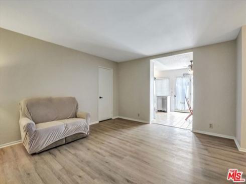 82  Eagle  43 , Irvine, CA