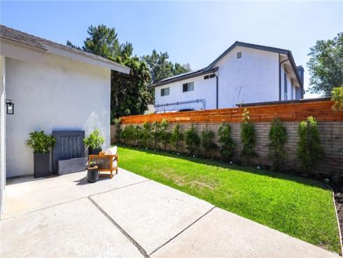 25 Almond Tree Lane, Irvine, CA