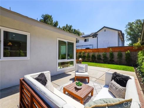 25 Almond Tree Lane, Irvine, CA