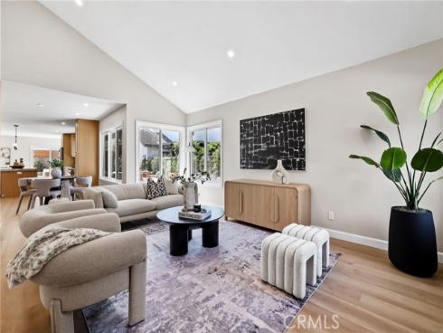 25 Almond Tree Lane, Irvine, CA