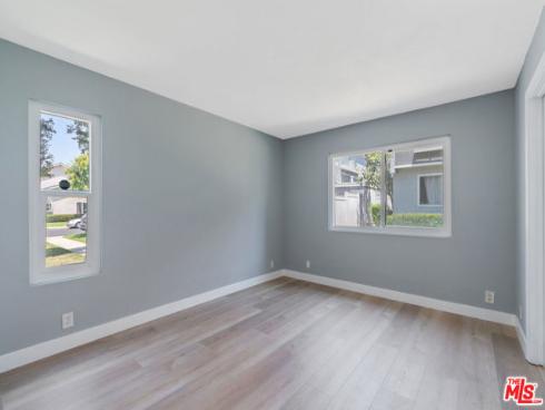 46  Eagle  , Irvine, CA