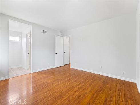 32  Goldenbush  , Irvine, CA