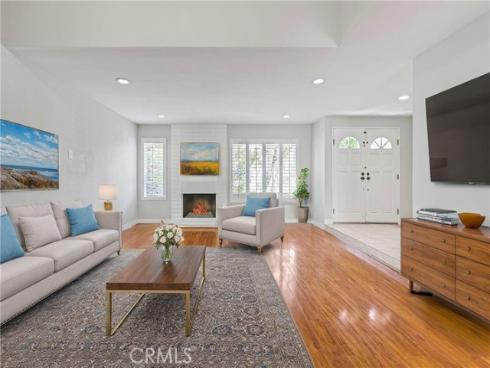 32  Goldenbush  , Irvine, CA