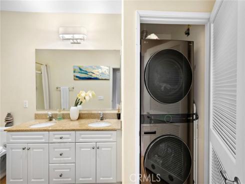 3247 Watermarke Place, Irvine, CA