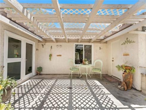 92 Orchard , Irvine, CA