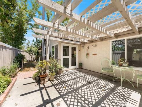 92 Orchard , Irvine, CA