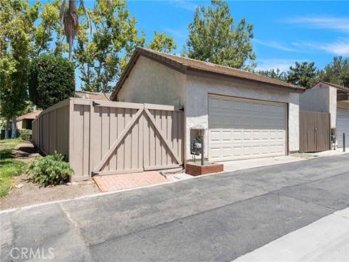 92 Orchard , Irvine, CA