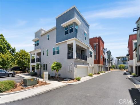 110  Fable  , Irvine, CA