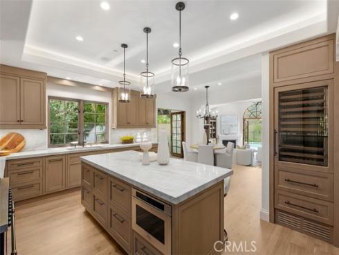 31  Black Hawk  , Irvine, CA