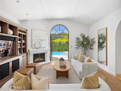 31  Black Hawk  , Irvine, CA