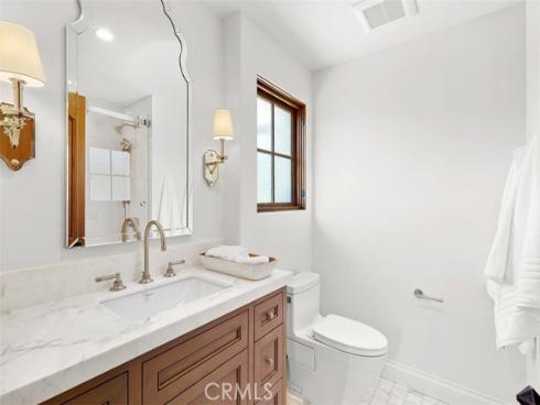 31  Black Hawk  , Irvine, CA