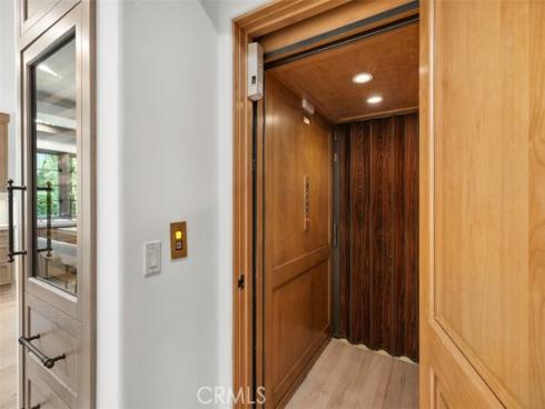 31  Black Hawk  , Irvine, CA