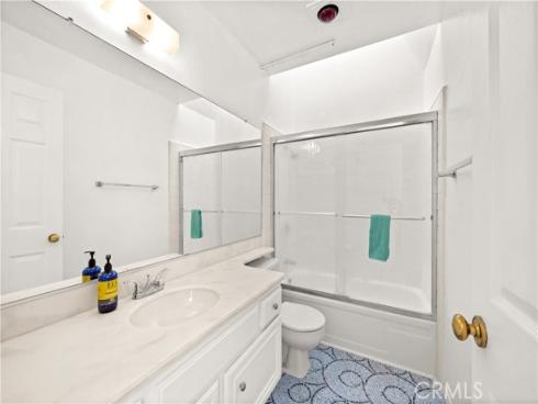 16  Wellesley  2 , Irvine, CA