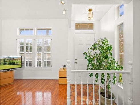 16  Wellesley  2 , Irvine, CA