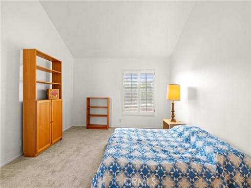 16  Wellesley  2 , Irvine, CA