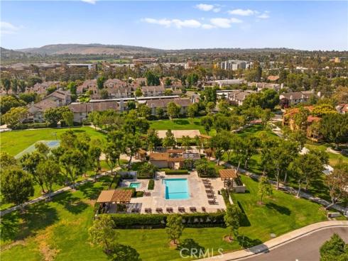 16  Wellesley  2 , Irvine, CA