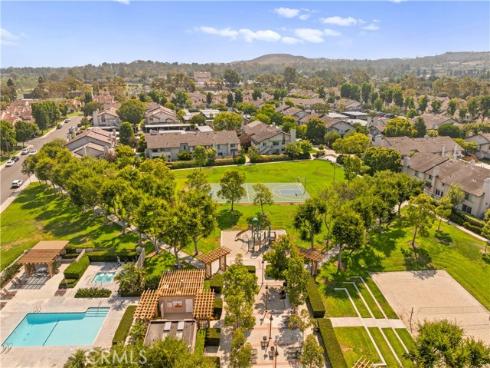 16  Wellesley  2 , Irvine, CA