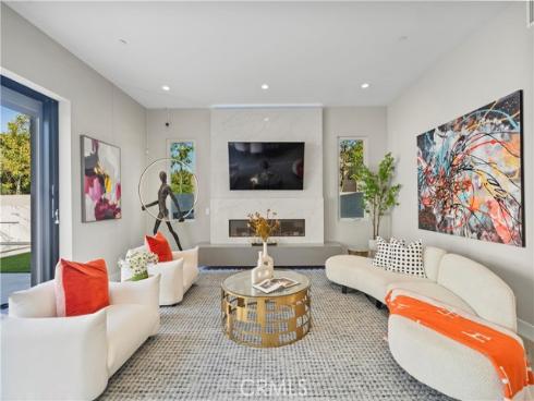 55  Hartman  , Irvine, CA