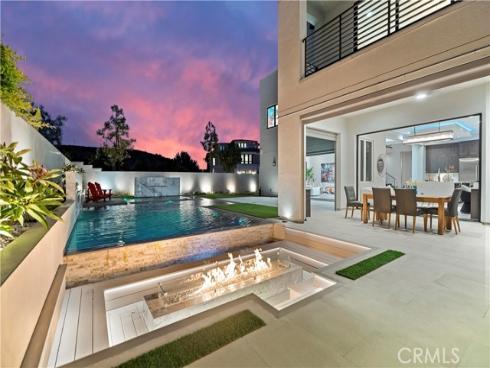 55  Hartman  , Irvine, CA