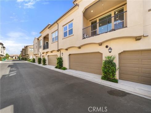 237  Carlow  , Irvine, CA