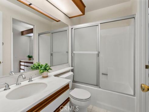 424  Deerfield  172  Avenue, Irvine, CA