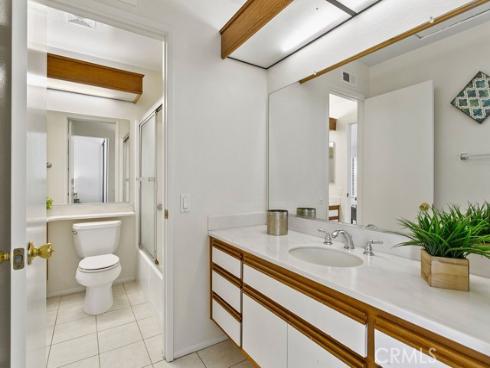 424  Deerfield  172  Avenue, Irvine, CA