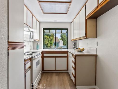 424  Deerfield  172  Avenue, Irvine, CA