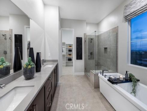 118 Pansy , Irvine, CA