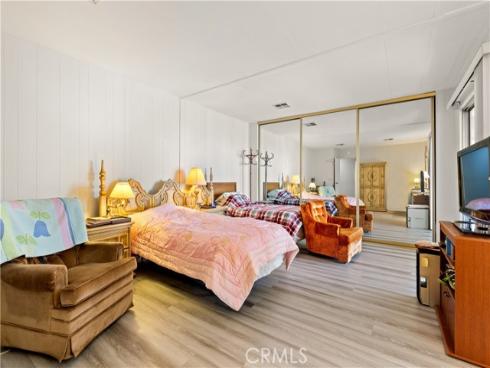 5200  Irvine  469  Boulevard, Irvine, CA