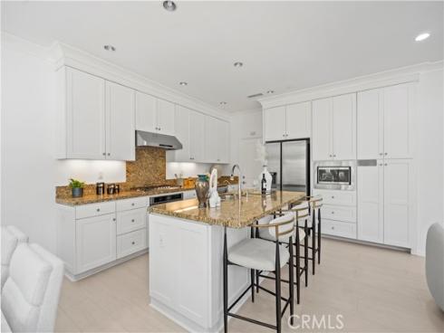 157  Rodeo  , Irvine, CA