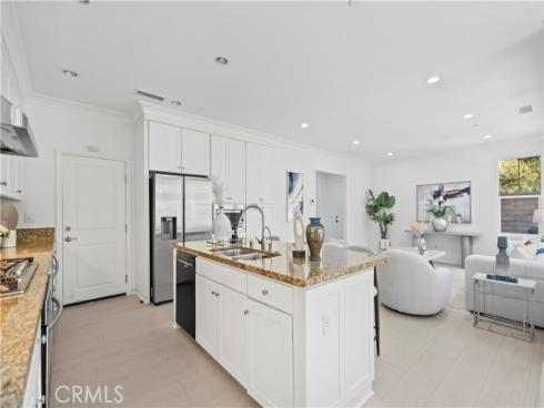 157  Rodeo  , Irvine, CA