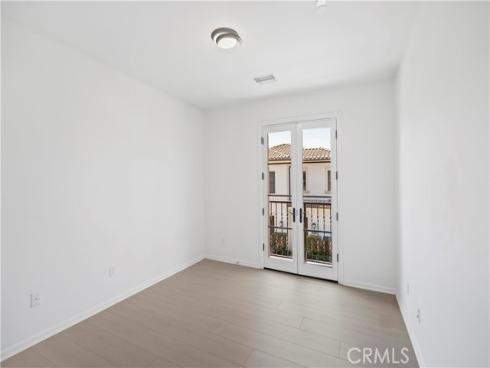 157  Rodeo  , Irvine, CA