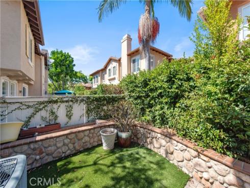 31 Poppy 50 , Irvine, CA