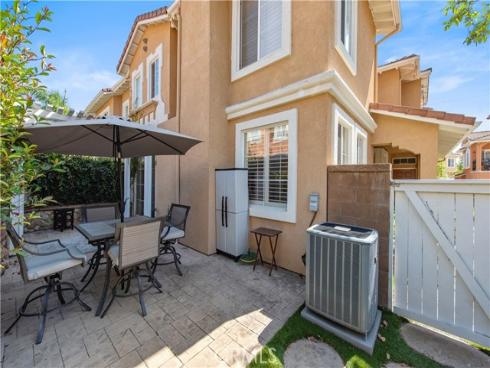 31 Poppy 50 , Irvine, CA