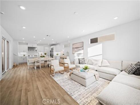 205  Culture  , Irvine, CA