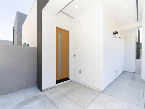 207  Abacus  , Irvine, CA